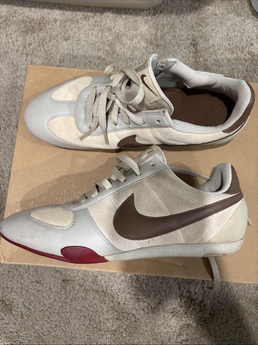 Nike Low-Profile Sneakers - Cream, Brown & Burgundy Accent